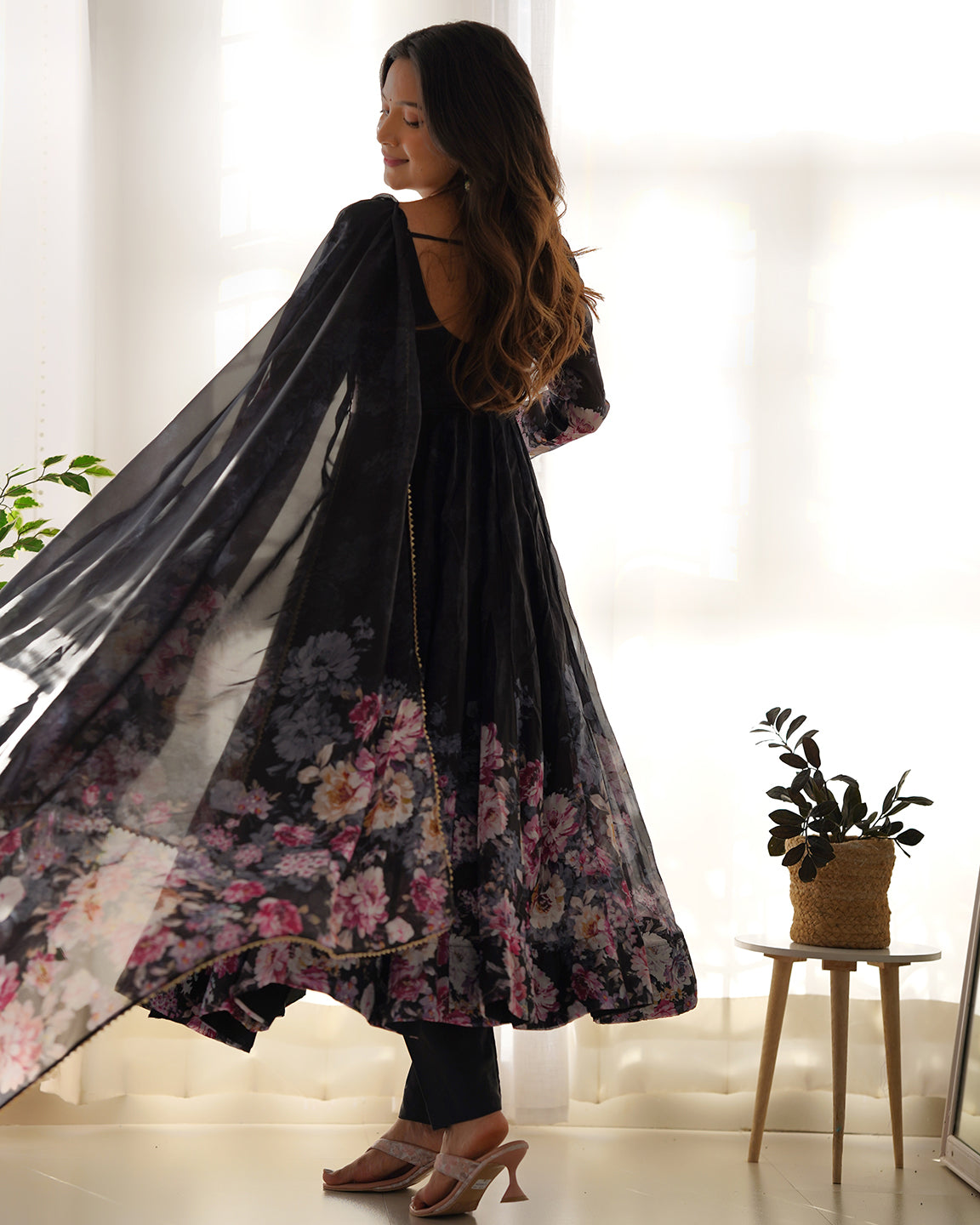 Lorenvalley Fashion Women Pure Soft Organza Silk Floral Print Fully Flair Anarkali With Pent Dupatta Set - Black 