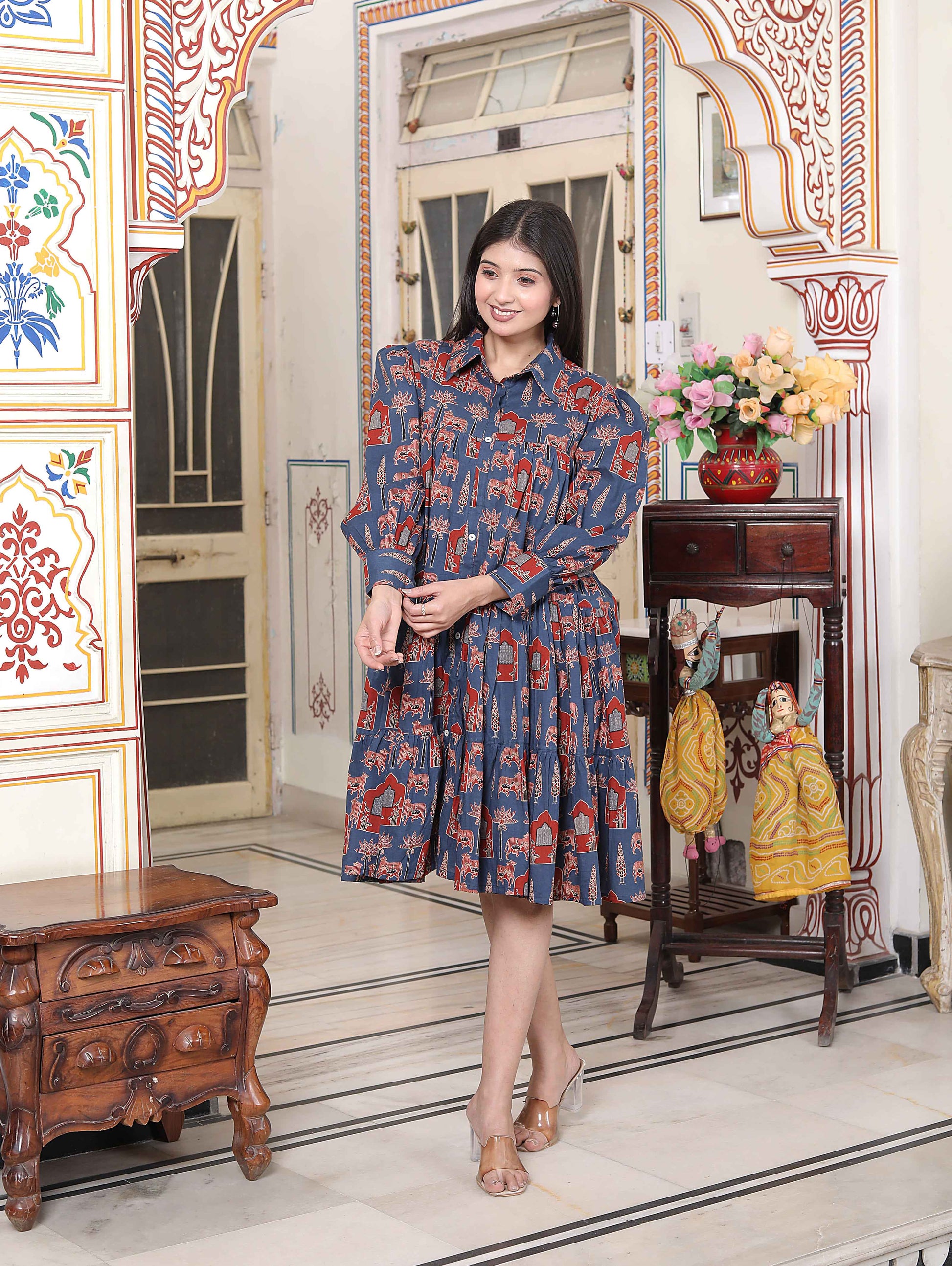 Miravan Women's Blue And Red Animal Print Pure Cotton Loose Fit Tiered A-Line Dress