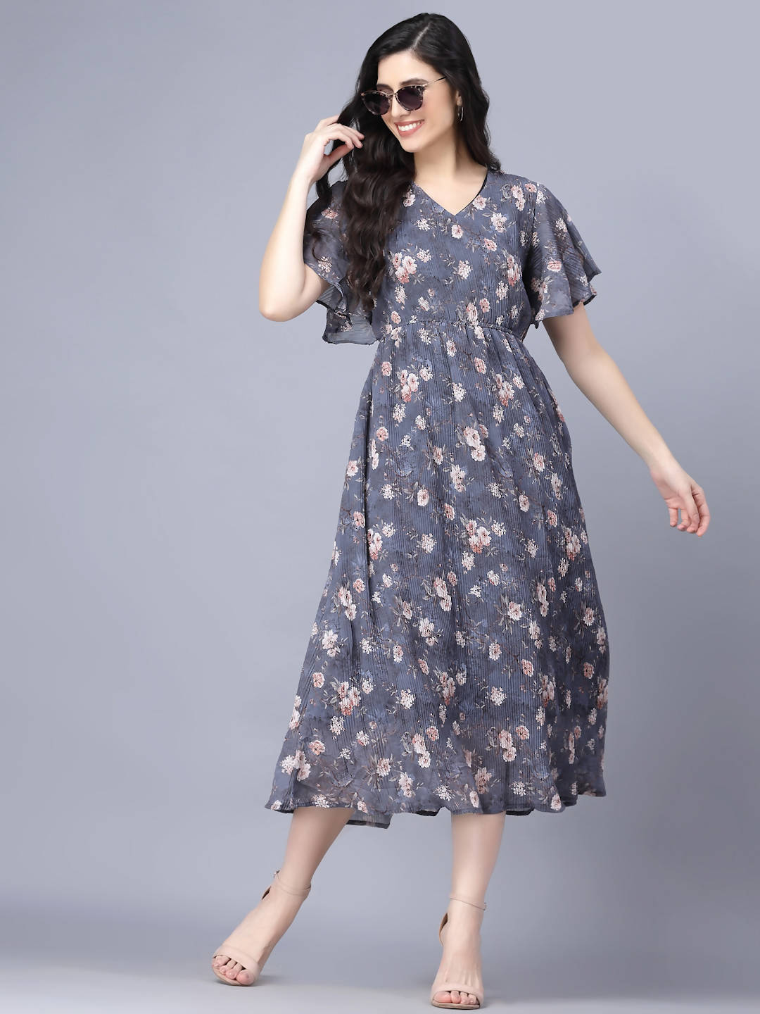 Myshka Women Grey Floral Midi Dress