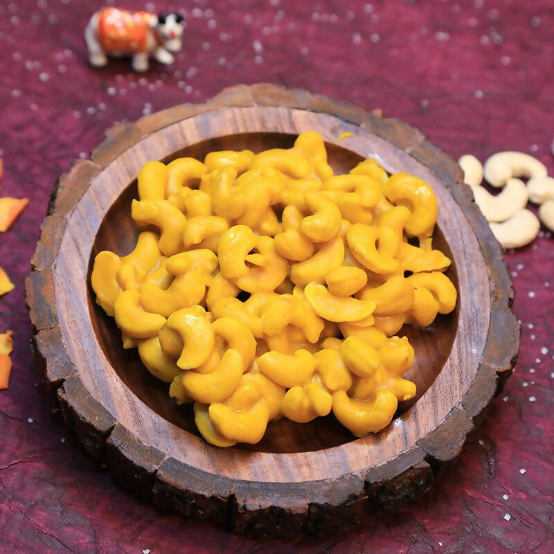 Olive Mithai Kaju Pakam 