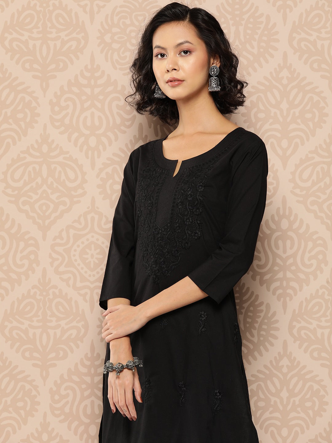 Yufta Black Embroidered Chikankari Cotton Kurta 