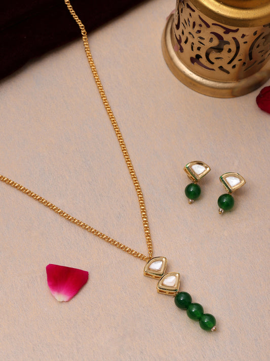 Ruby Raang Kundan and Green Stone Necklace with Studs | Grab2Buy