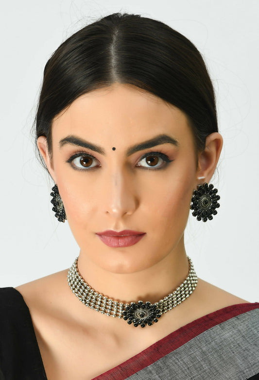 Mominos Fashion Johar Kamal Oxidised Silver-Plated Brass Finish Kundan Choker For Women (Black) - Grab2buy