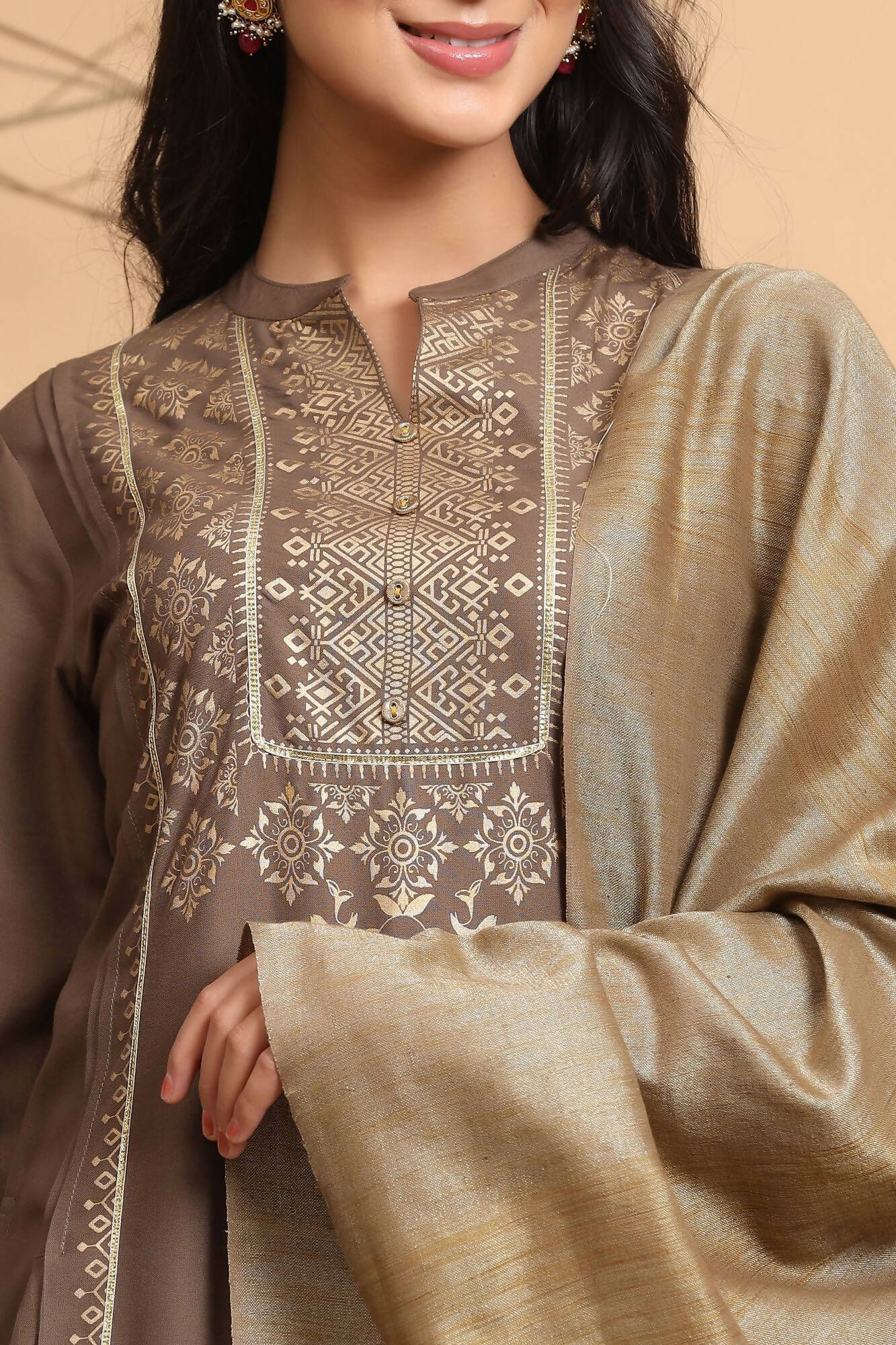 Juniper Women's Brown Rayon Printed Straight Kurta Set