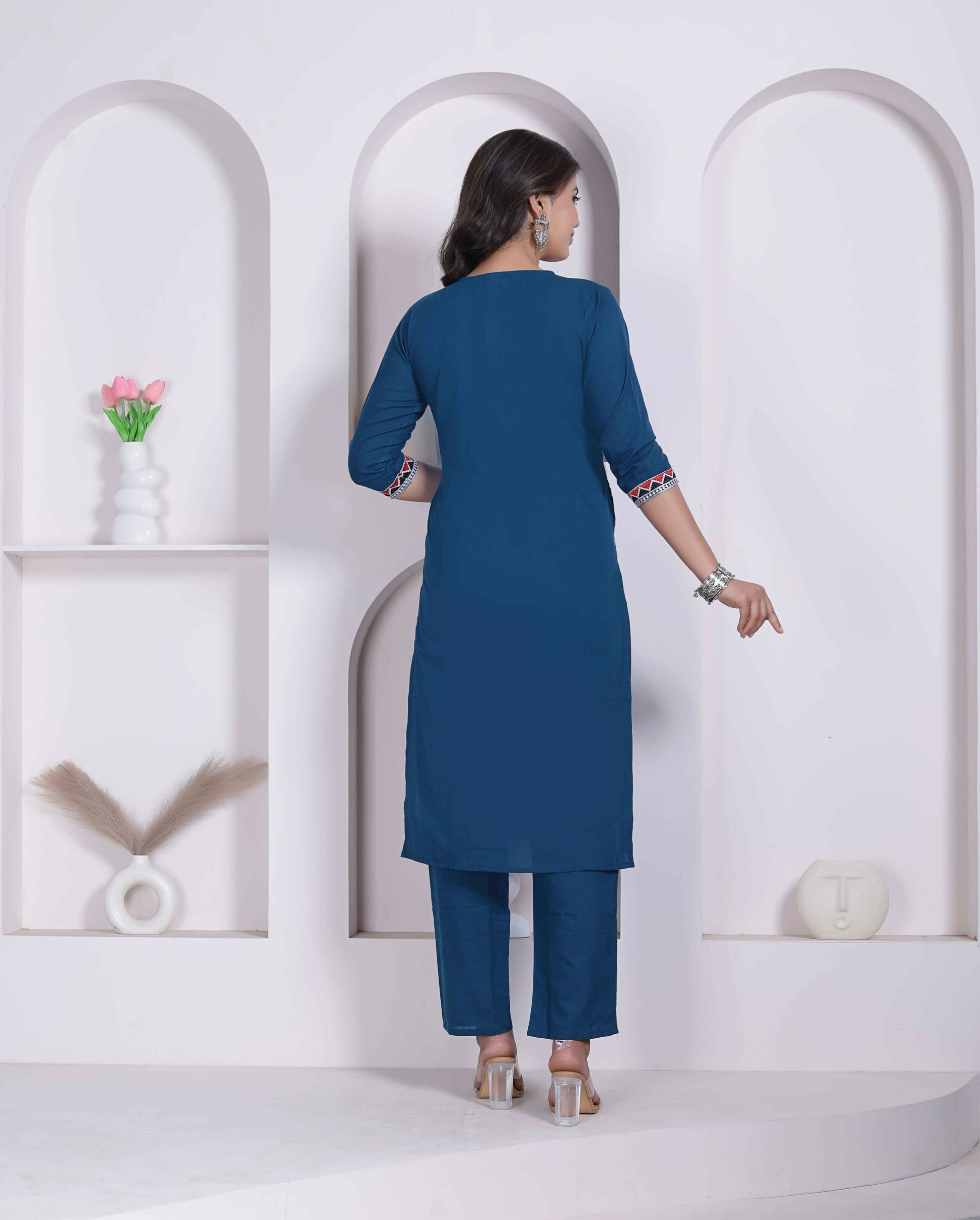 Miravan Womens Blue Straight Kurta With Palazzo Set
