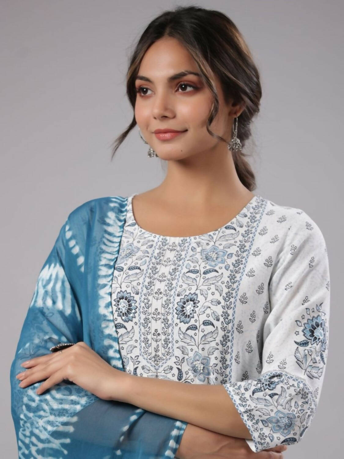 Juniper Women Sky-Blue Rayon Staple Kalamkari Printed Kurta, Pants and Dupatta Set