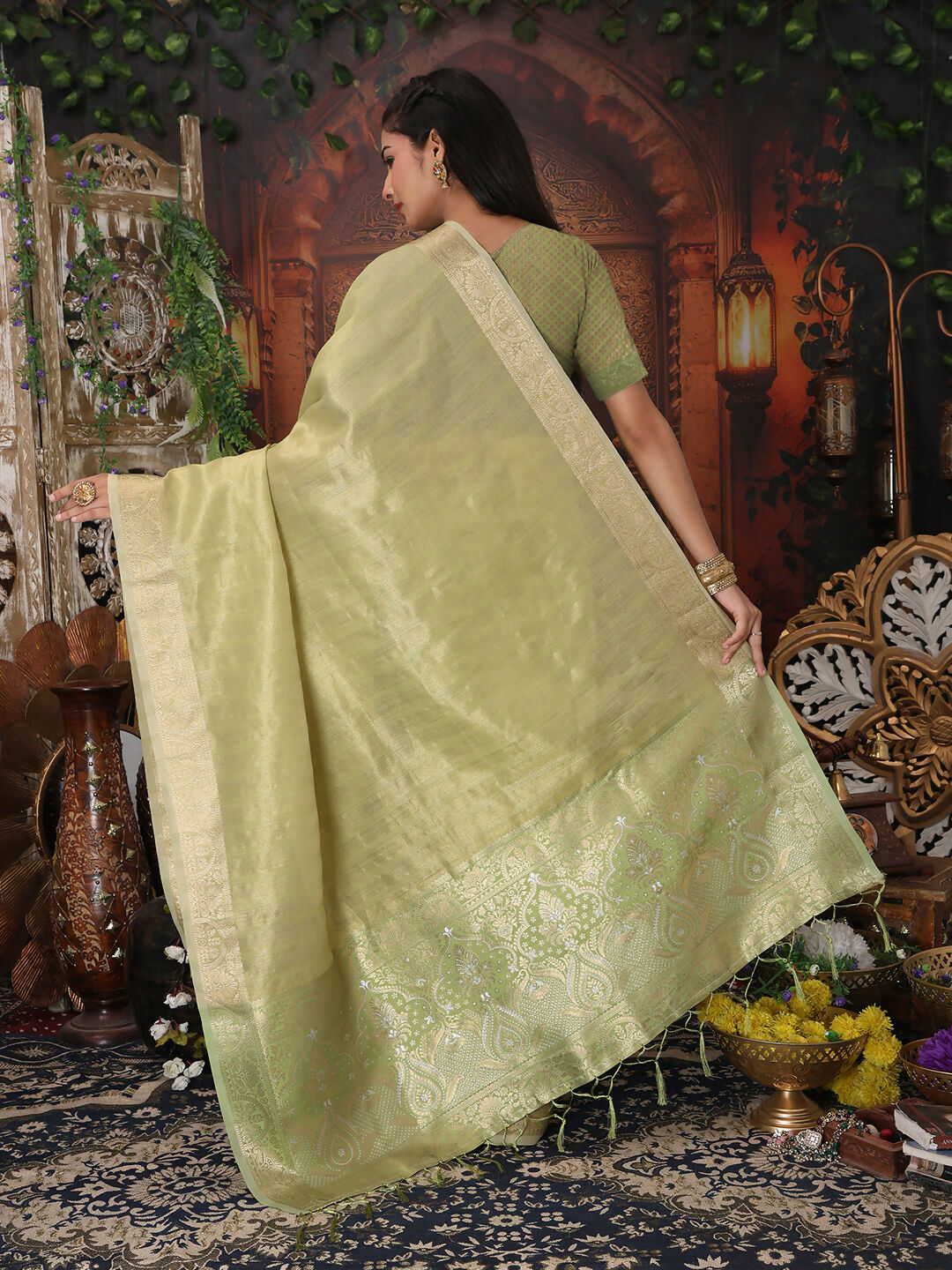 Shree Shyam Fashion Organza Mhendi Green Saree