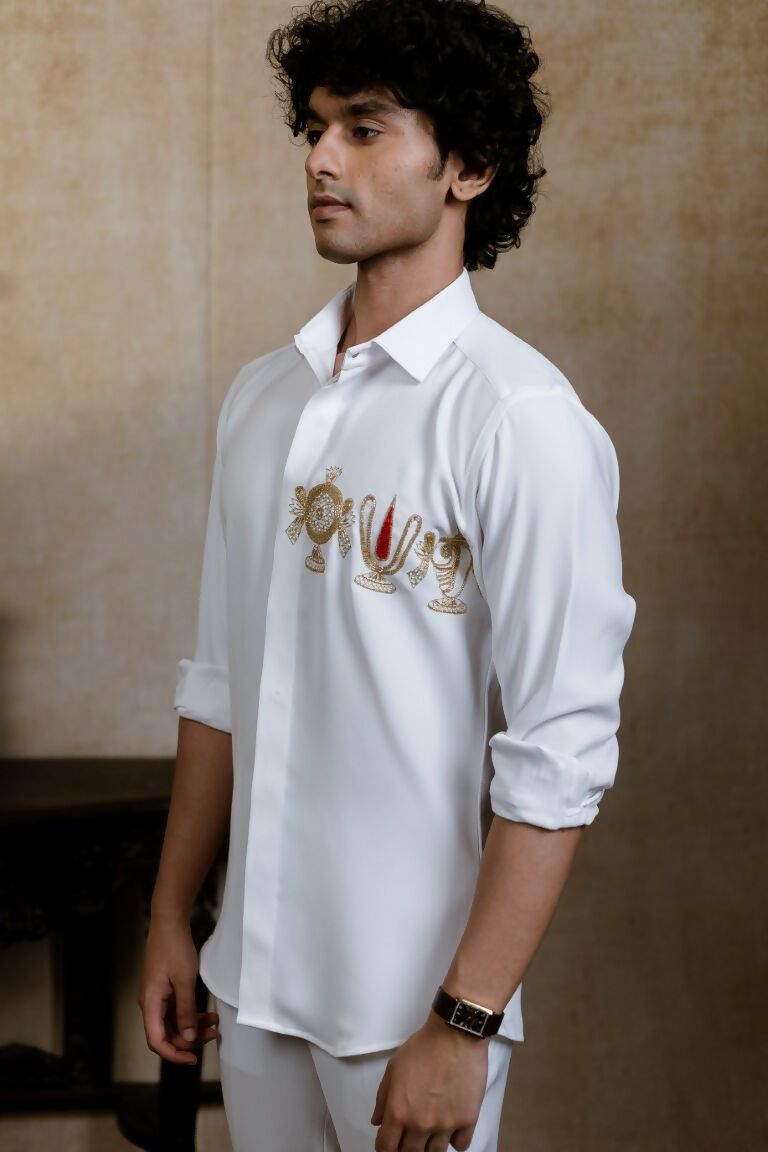British White Kanaka Murti Shirt By Hilo Design 