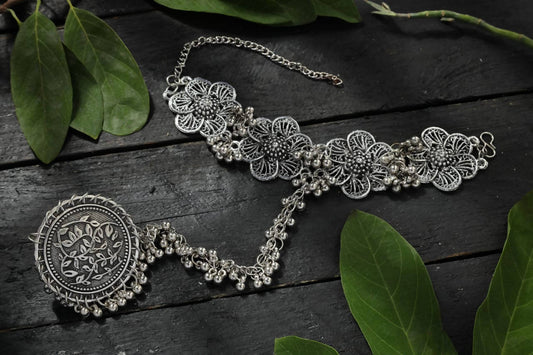 Mominos Fashion Oxidised Silver Plated Traditional Bracelet - Grab2buy