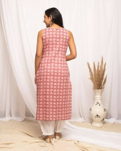 FIORRA Women's Floral Printed Pink Cotton Straight Kurta 