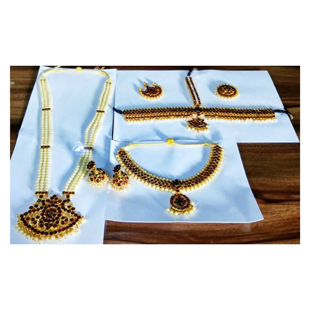 Elite trade Brass Alloy Gold Red Jewel Set Genie India