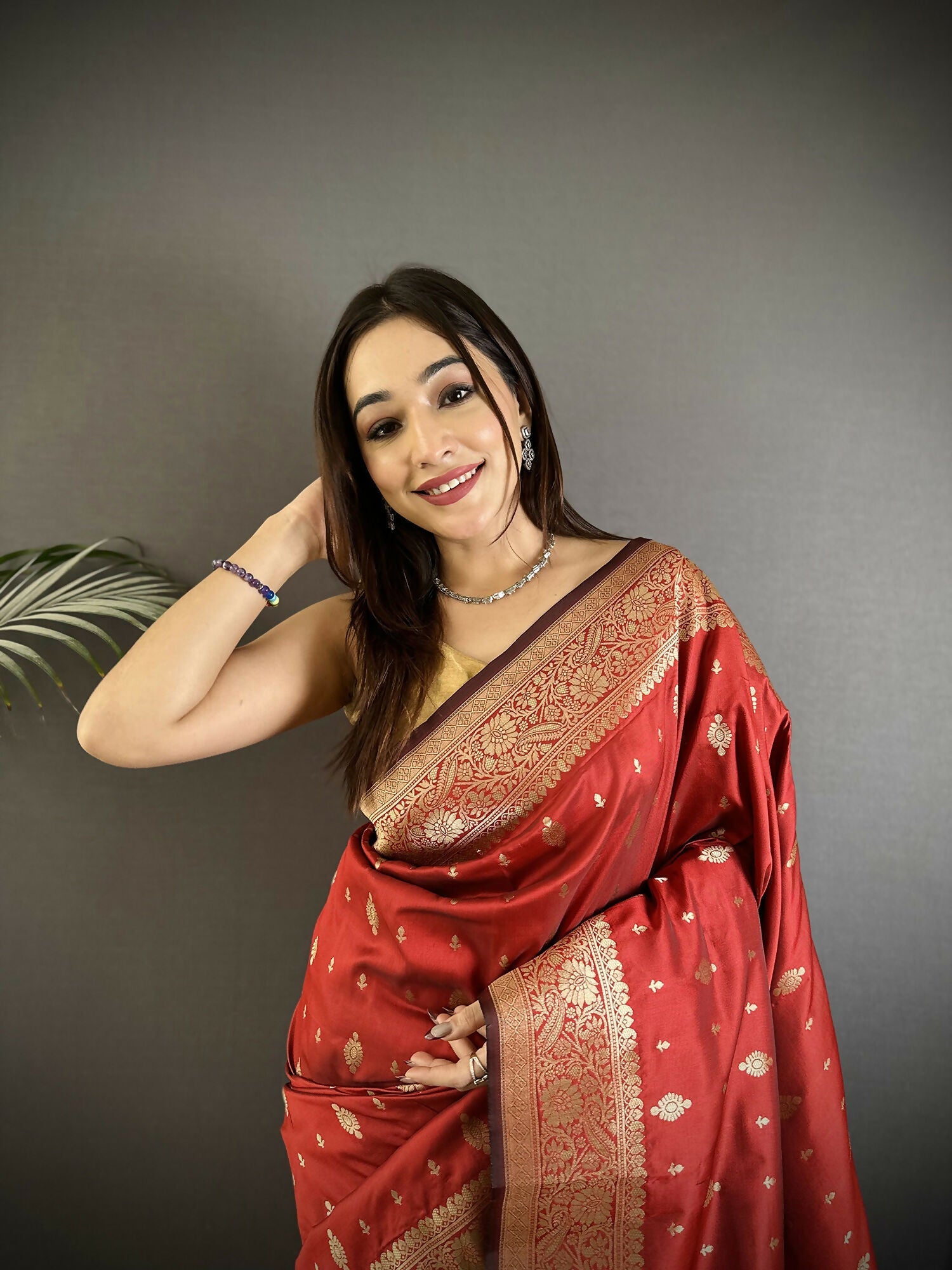 Joban Fashion Red Zari Weaving Motif Lichi Silk Banarasi Silk Saree