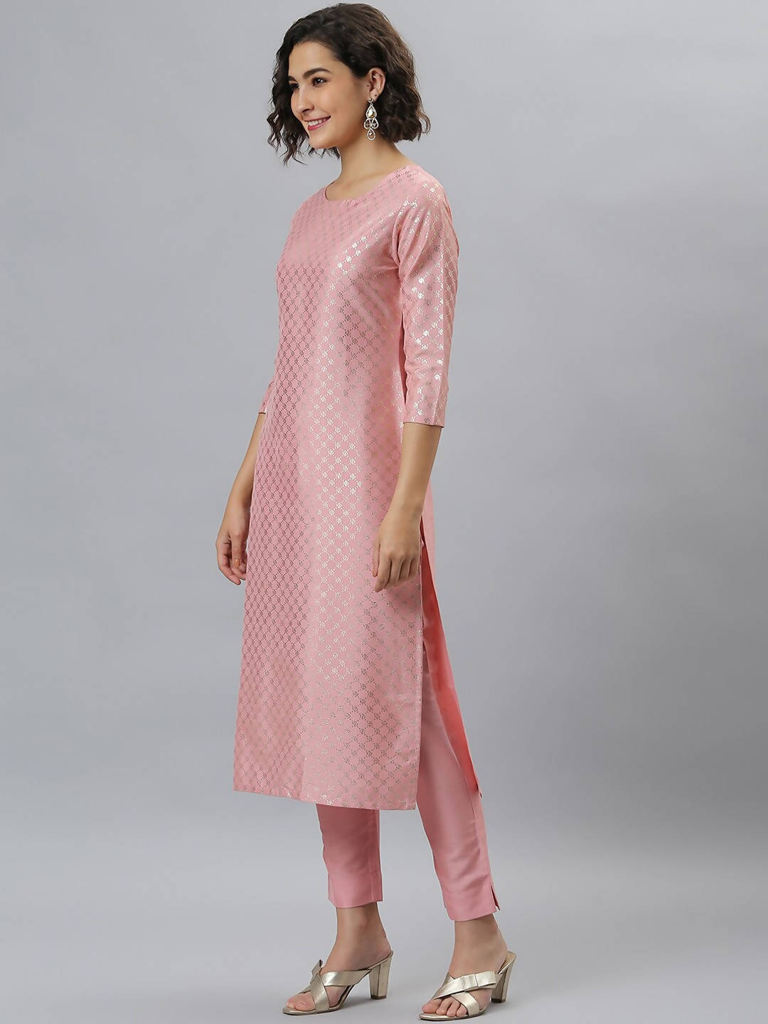 Janasya Women Mauve Woven Design Kurta with Trousers