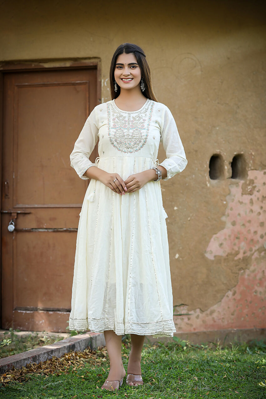 Kaajh Women's White Floral Embroidered Cotton Ethnic Dress