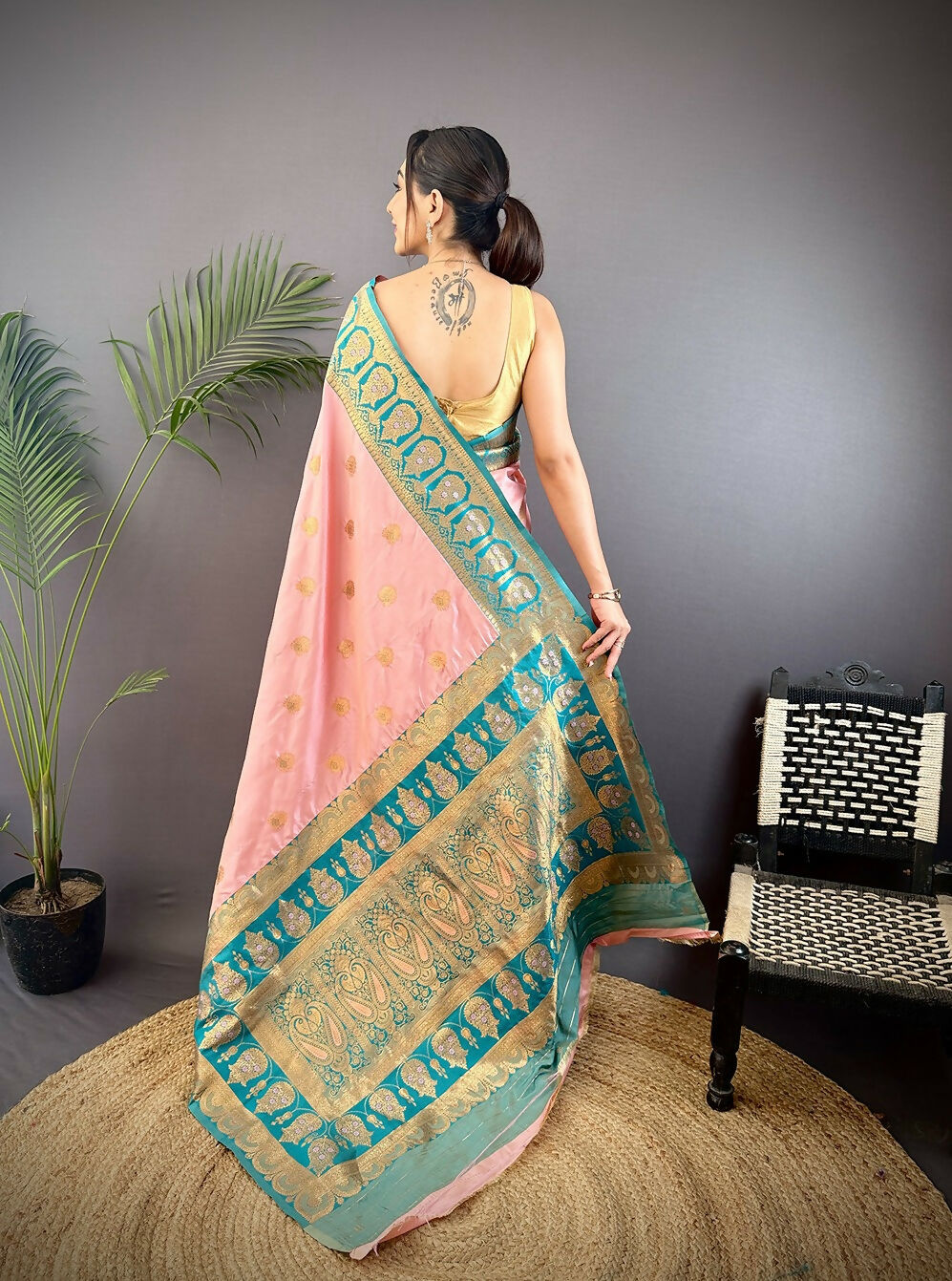 Joban Fashion Teal Butti Banarasi Silk Sarees | Swadesiicart