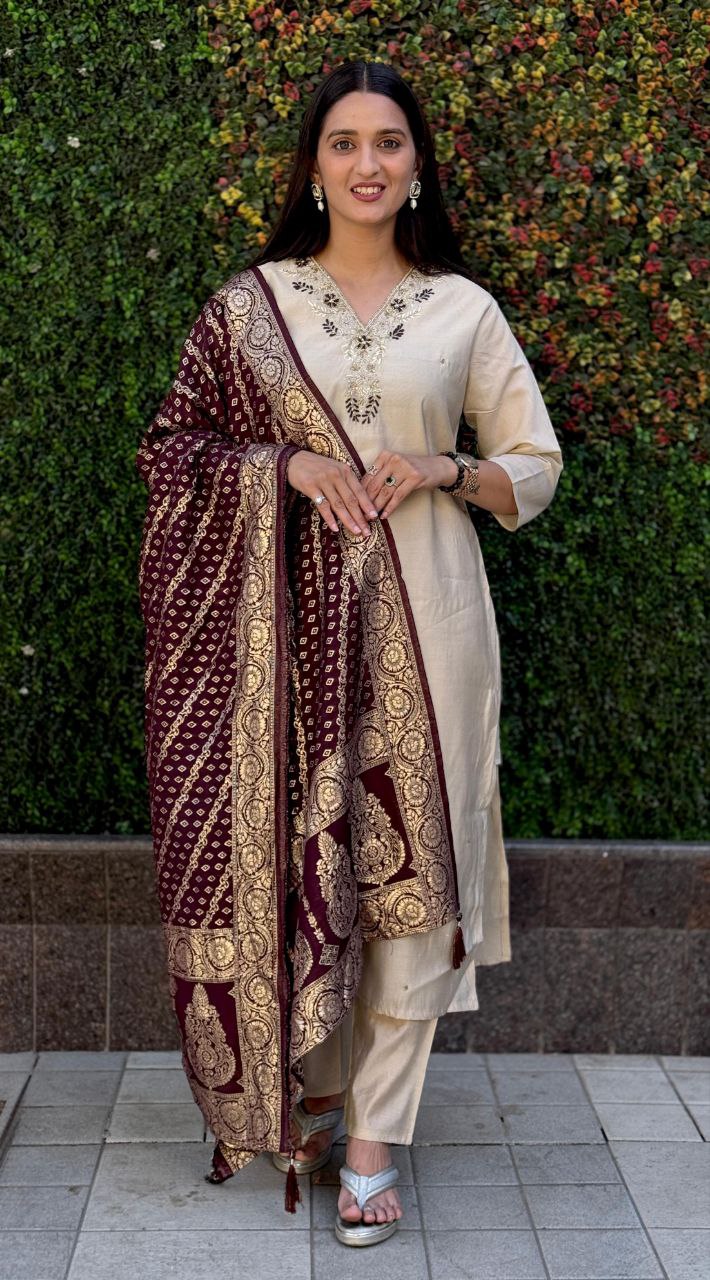 Lorenvalley Fashion Cream Roman Silk Hand Work Kurta Pant with Dupatta 