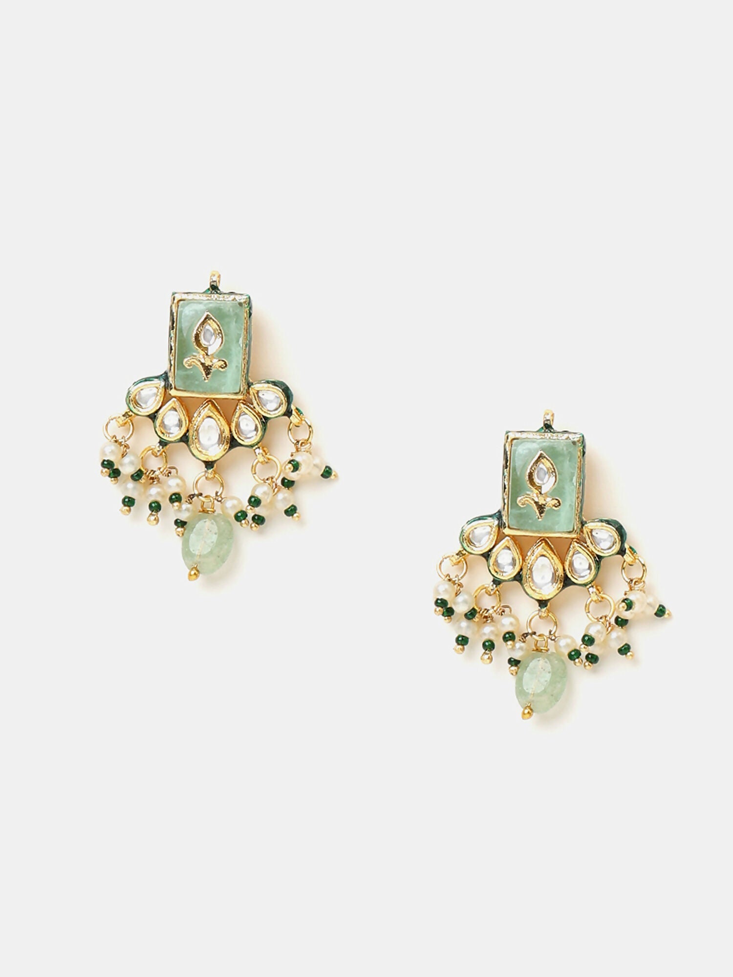 Ruby Raang Pearl Glow Necklace With Matching Earrings And Maang Tikka