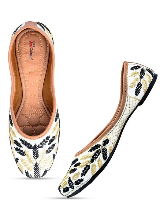 Desi Colour Women Indian Ethnic Footwear-Black Leaves