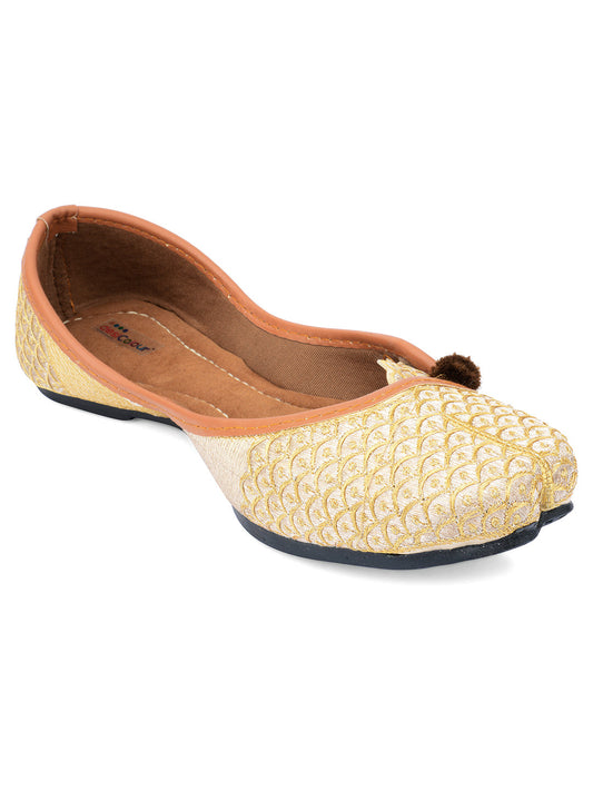 Desi Colour Women Indian Ethnic Footwear-Gold Side Flip-2