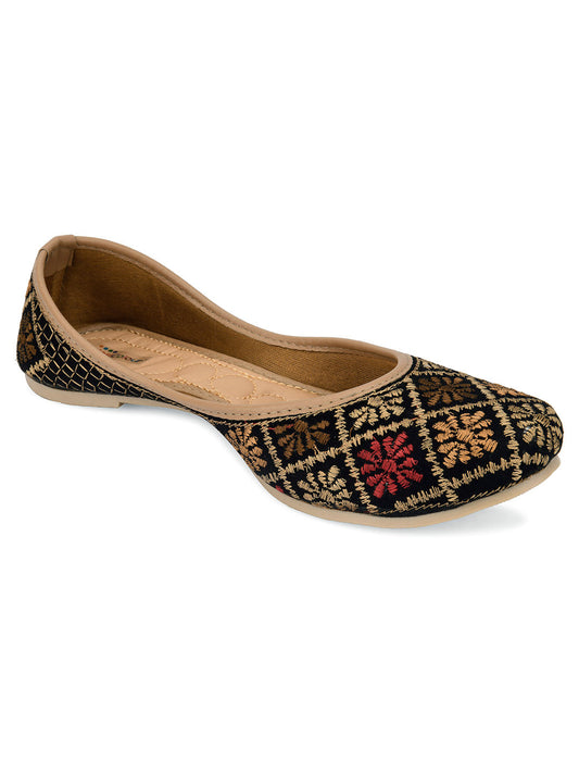 Desi Colour Women Indian Ethnic Footwear-Black Thread Work 2