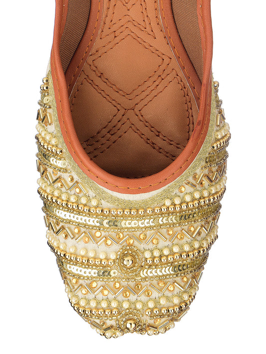 Desi Colour Women Indian Ethnic Footwear-Gold line