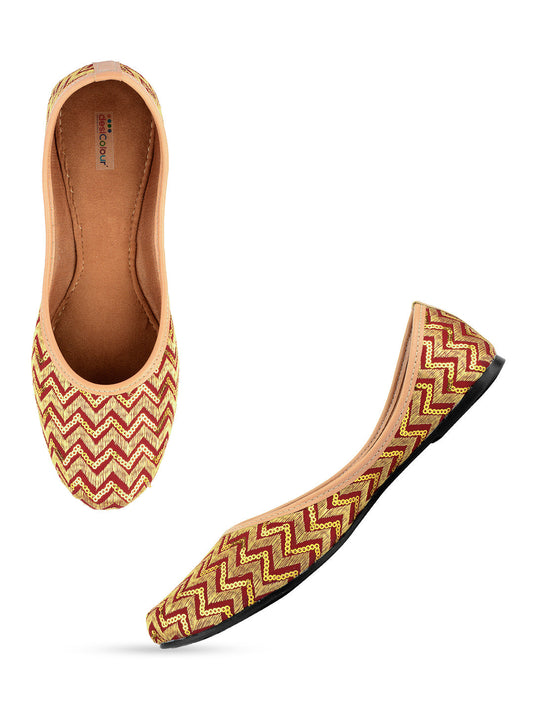 Desi Colour Women Indian Ethnic Footwear-Maroon Zigzag