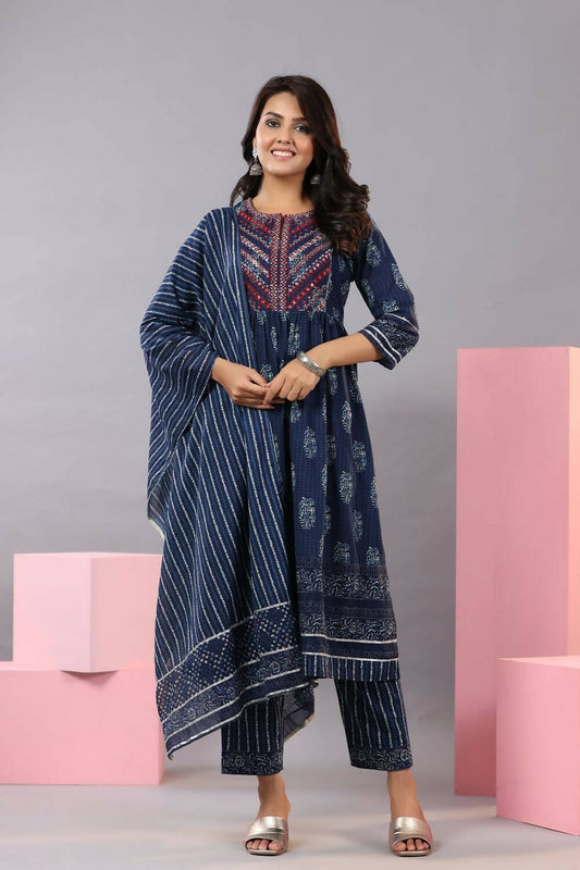 Juniper Women Indigo Cotton Cambric Batik texture Printed Kurta, Pants and Dupatta Set