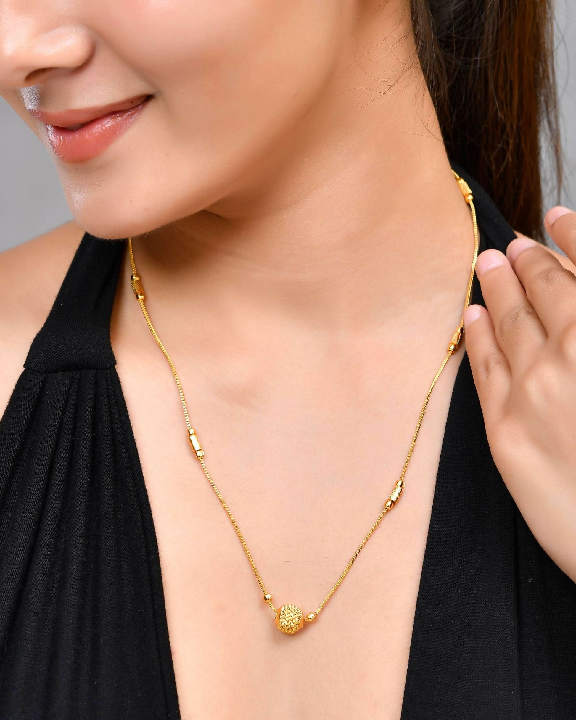 VOJ Gold-Polished Designer Piped Chain WithBig Gold Bead. 