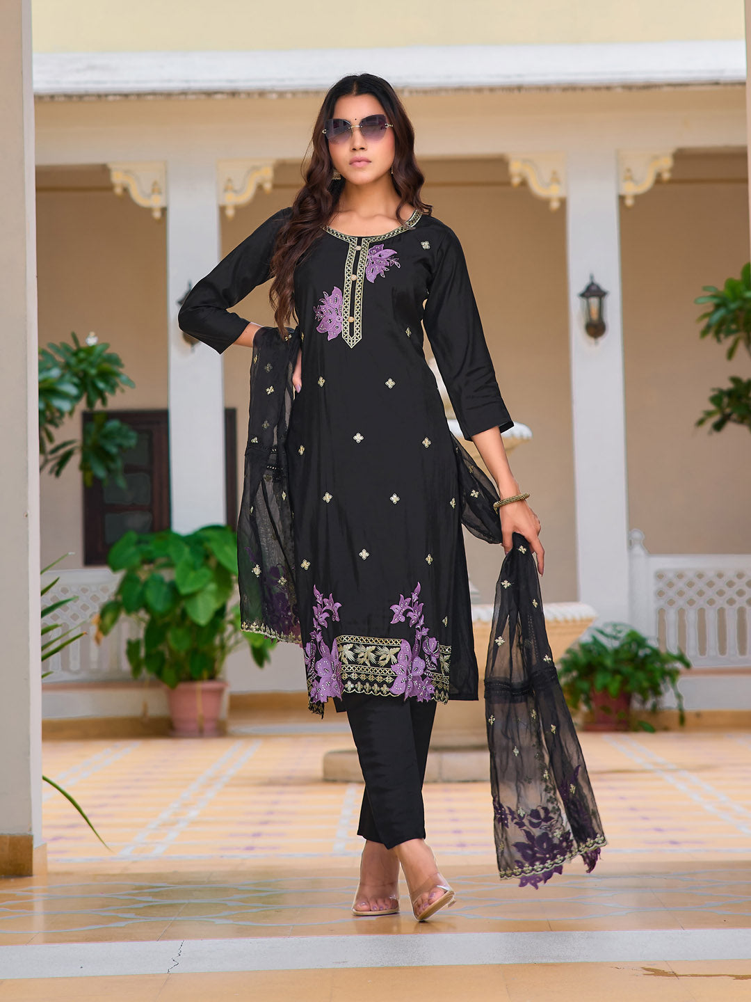 Embroidered Kurta With Pant & Embroidered Organza Dupatta, Black - Hiral Fashion