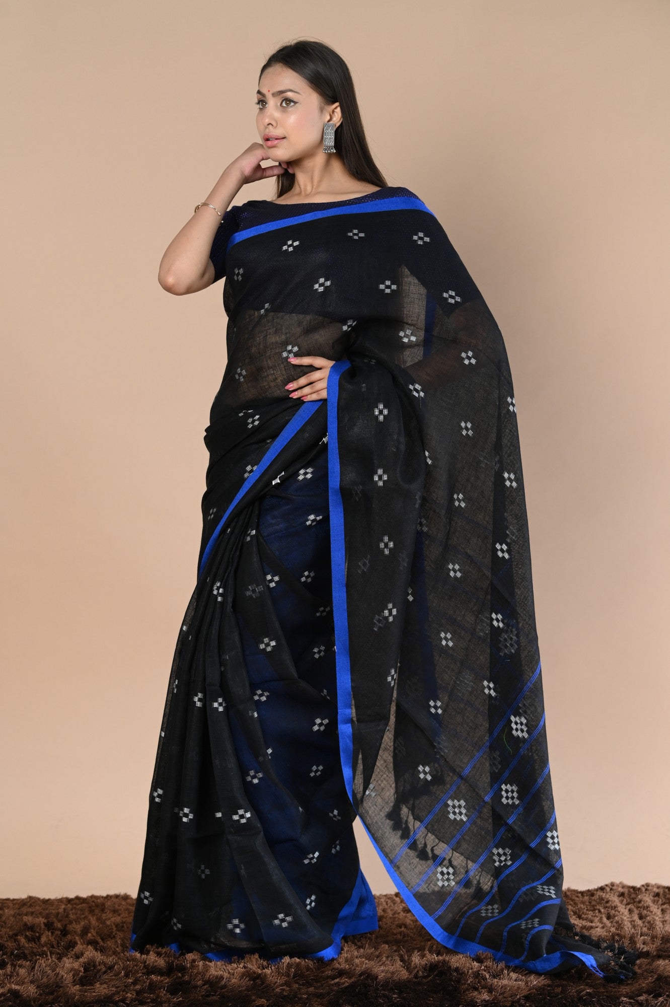 Very Much Indian Pure Linen Grab2Buy With Sleek Border and Exclusive Design 