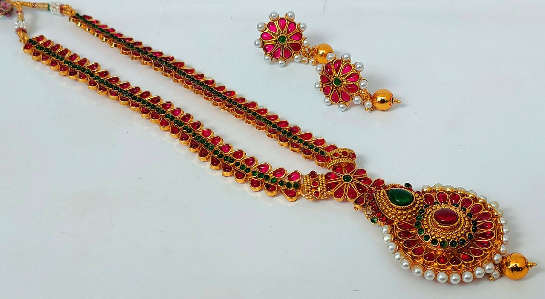 Kemp Pink & Green Necklace Set - Grab2buy