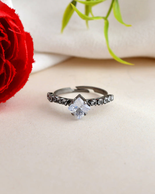 VOJ white CZ-detail Stainless Steel Cubic Zirconia Rhodium Plated Adjustable Finger Ring 