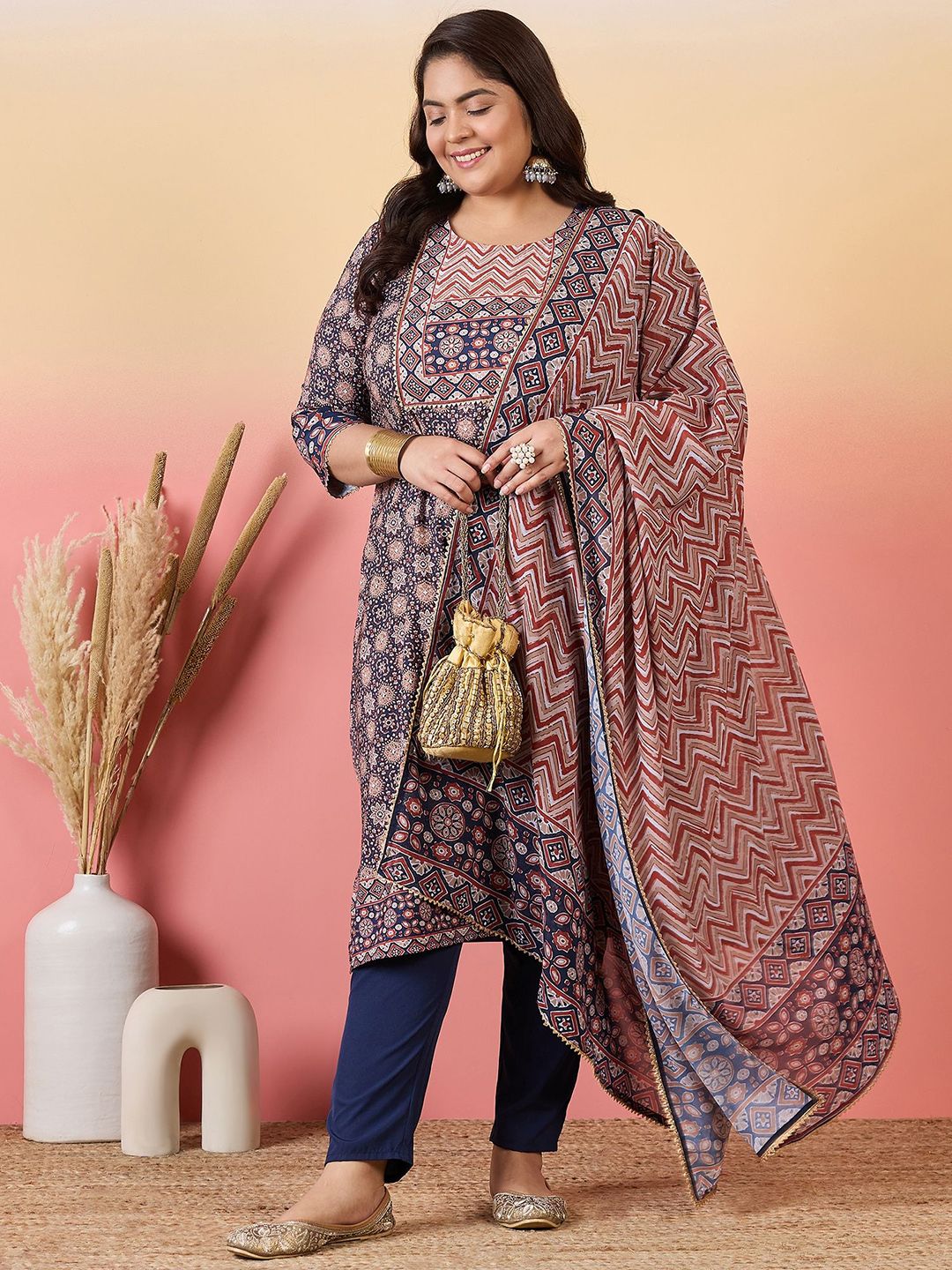 Sztori Women Floral Yoke Design Regular Gotta Patti Kurta with Trousers & With Dupatta