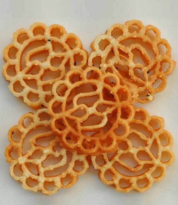 Mee Konaseema Stores Gulabi Puvvu (Rose Flower Cookie) - Grab2buy