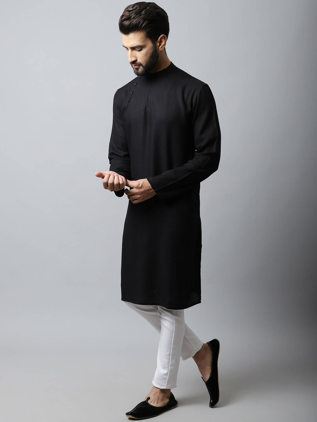 Even Apparels Black Color Linen Linen Men's Kurta With Side Placket (LN761) 