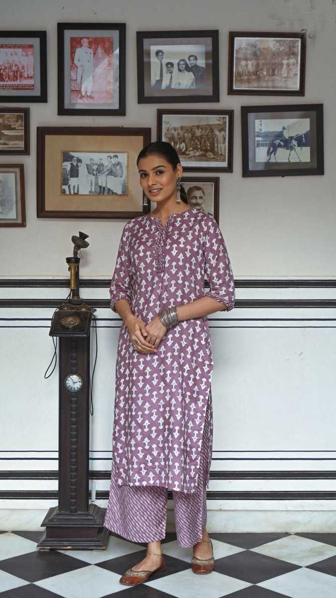 Aayaa Pure Muslin printed Multi Co-Ord Set - Multi Color 