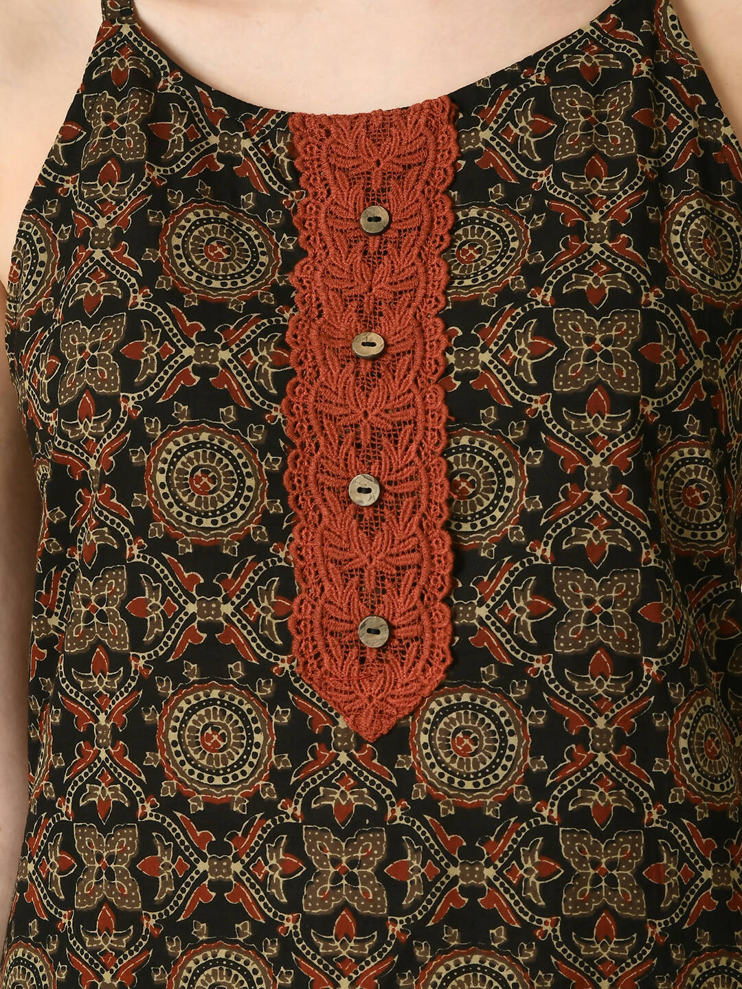 Myshka Women's Multi Straight Kurta & Trousers