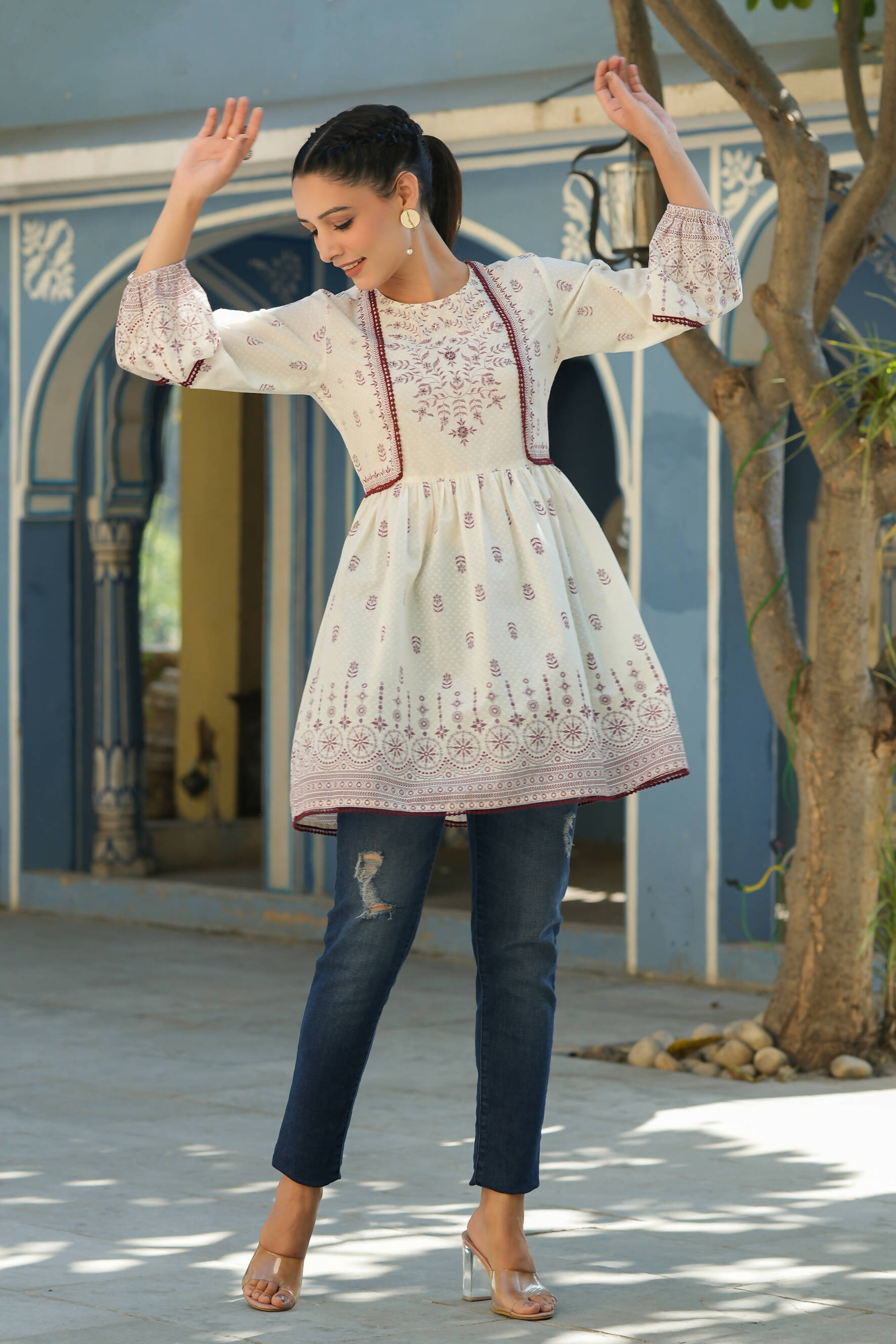 Juniper Women's White & Maroon Cambric Floral Printed Tunic