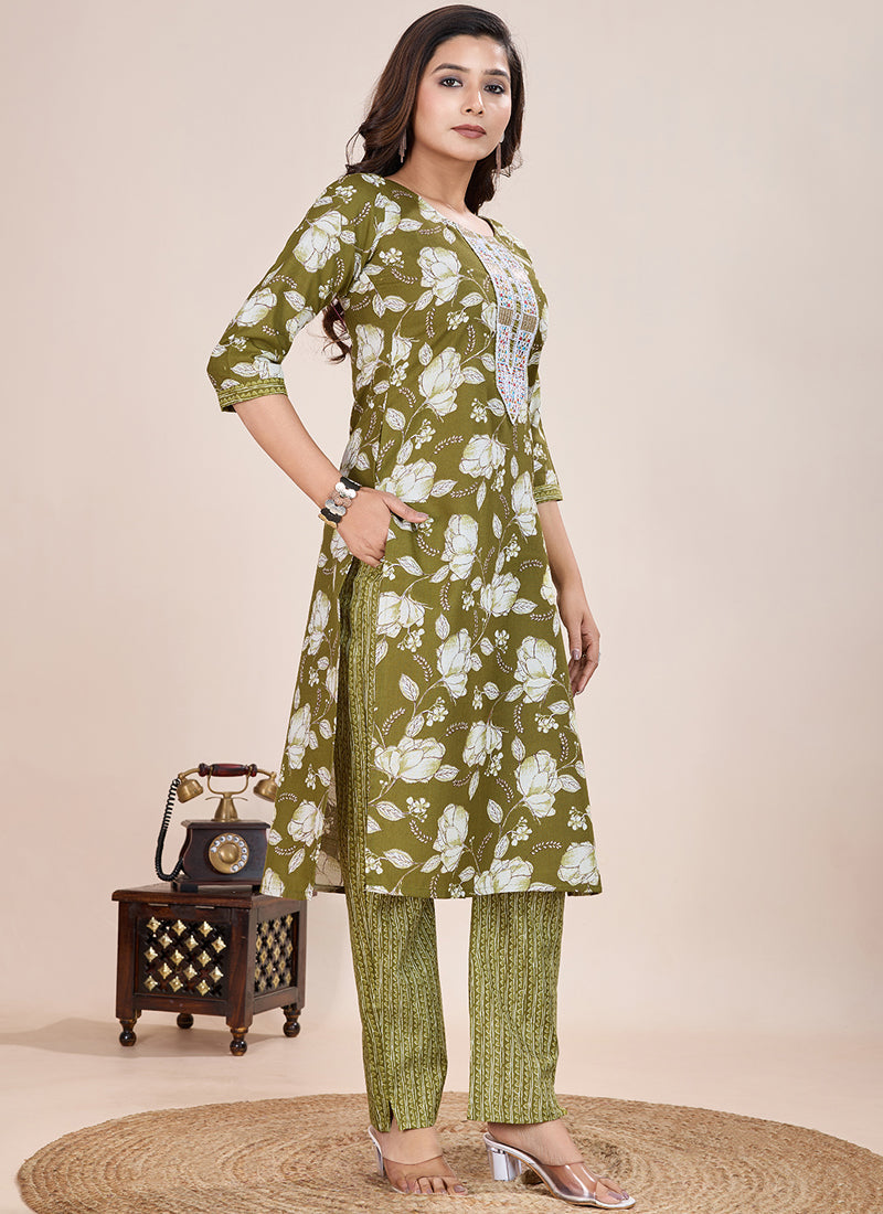 Prazu Fashion Mahendi Printed Cotton Blend Kurta Pant Set