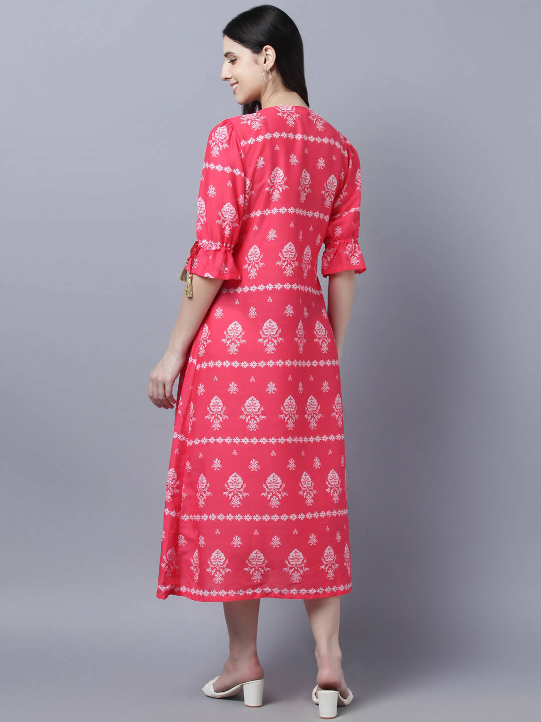 Myshka Women's Pink White Ethnic Motifs Printed Maxi Dress