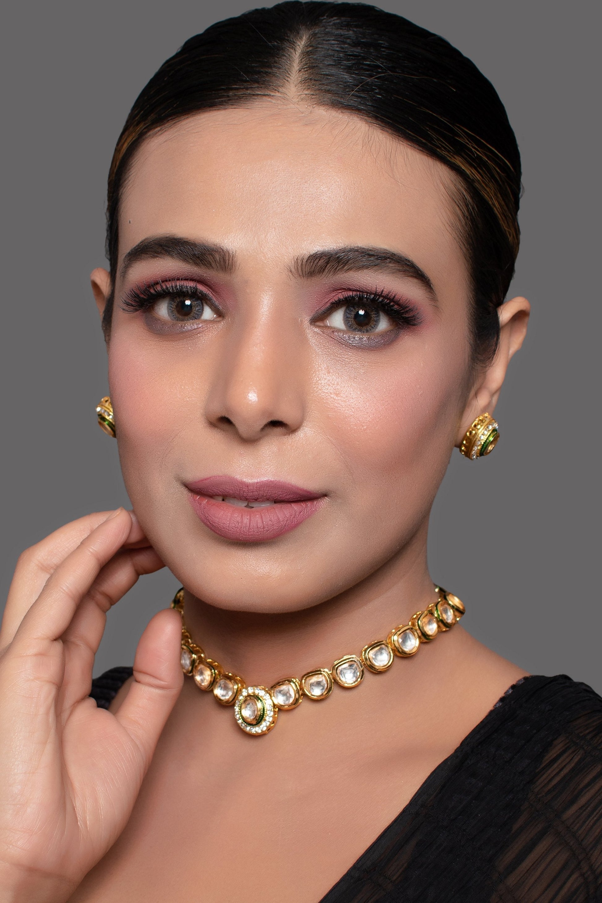 Peryl Women's Handcrafted Kundan Studded Necklace With Earring - Grab2buy