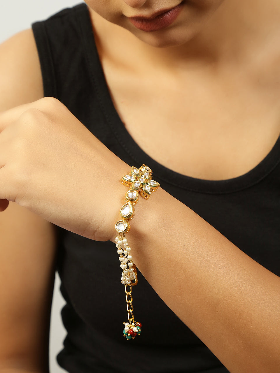 Peryl Women's Floral Kundan Gold Tone Bracelet With Multicolor Beads 