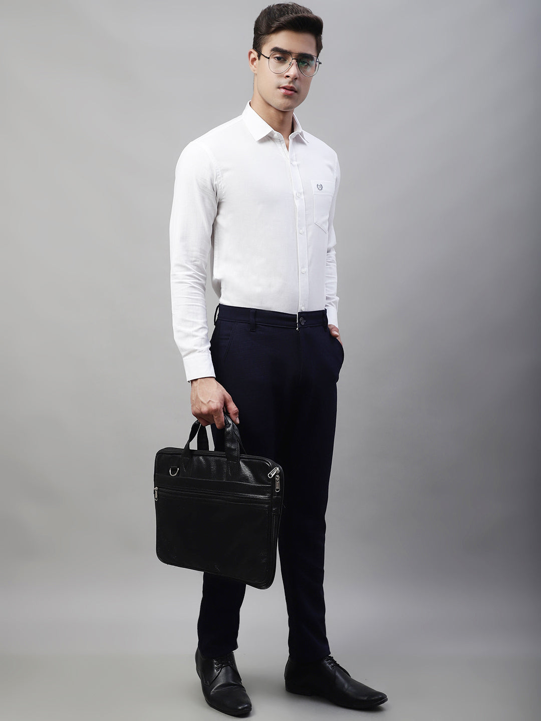 Jainish Men's Navy Blue Tapered Fit Formal Trousers 