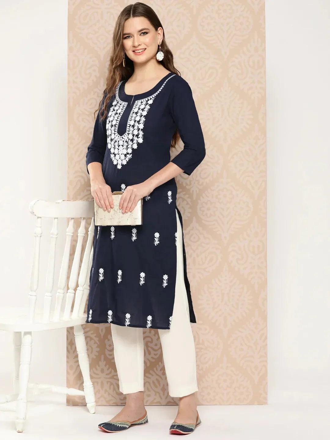 Yufta Floral Yoke Design Chikankari Kurta 