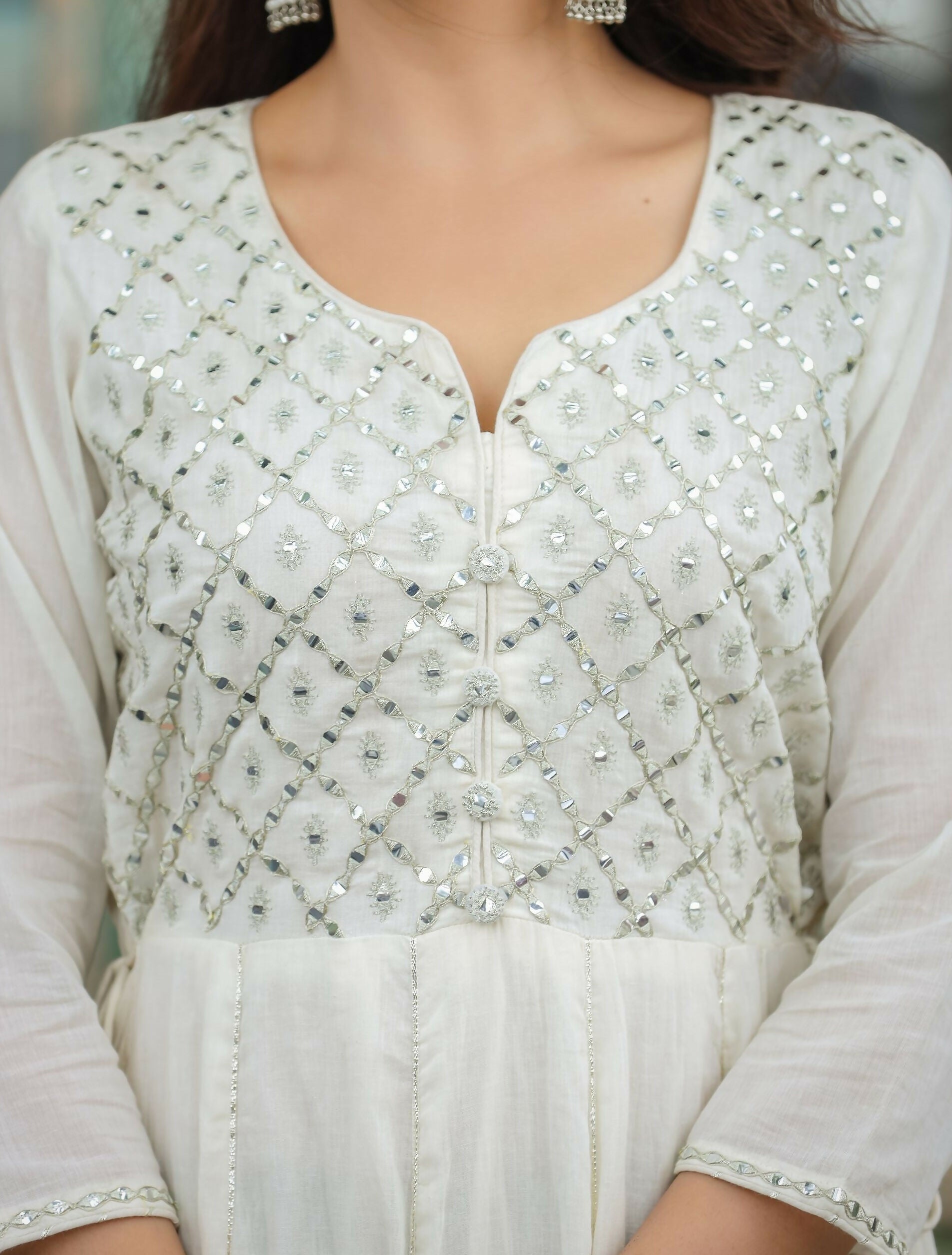 Kaajh Women's Off-White Floral Embroidered Cotton Ethnic Dress