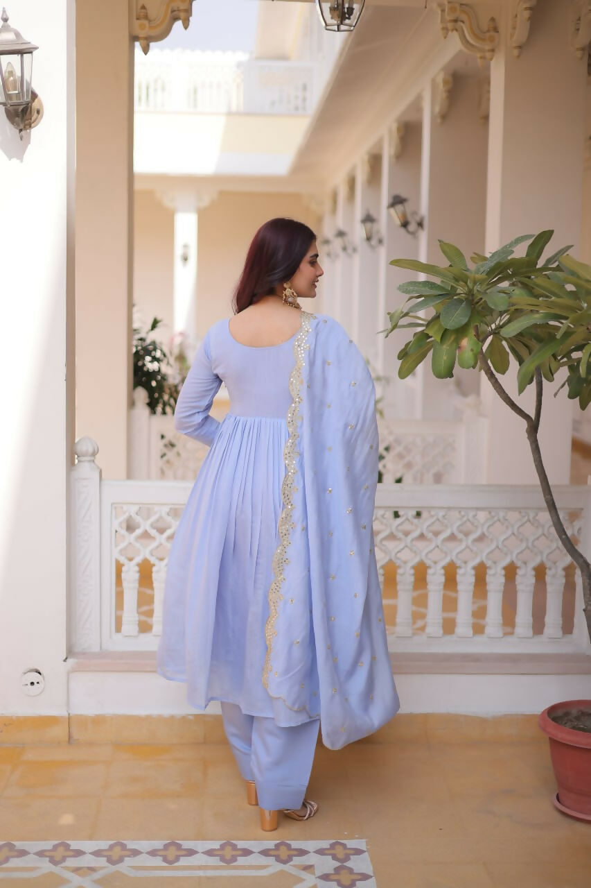Teeya Creation Womens New Stylish Mul Chanderi With Rich Mirror Lace Work Kurta Set