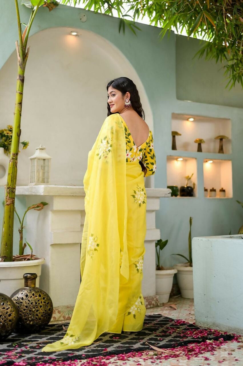 Exclusive Collection Beautiful Yellow Pure Cotton Hand Print Handloom Grab2Buy With Running Blouse Piece 