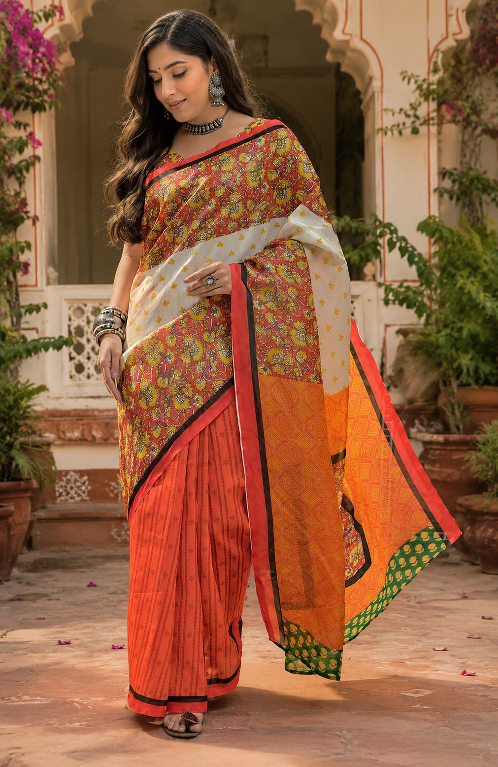 Dwija Fashion Women'S Casual Wear Printed Linen Designer Saree With Unstitched Blouse-Multicolor