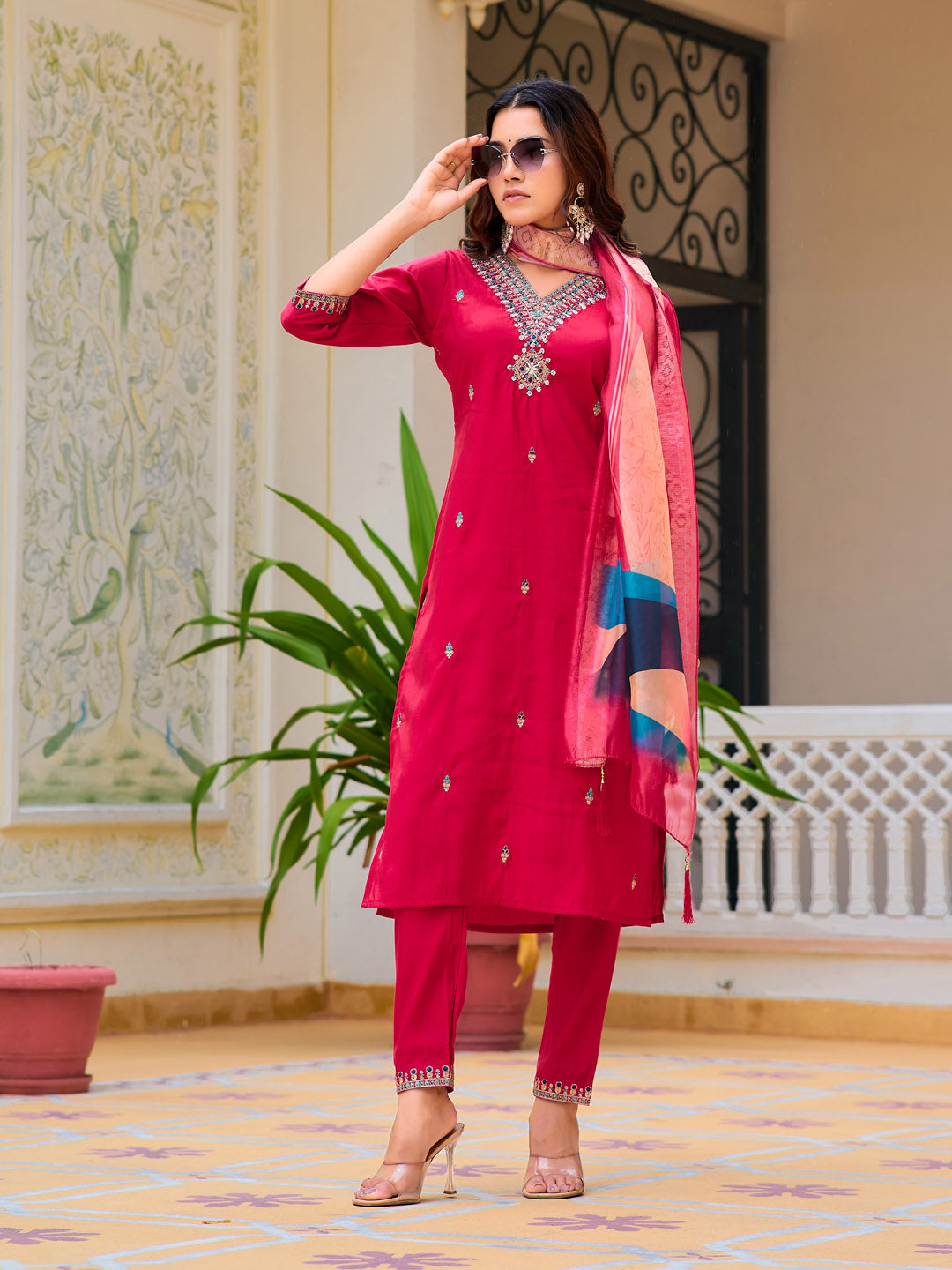 Hand Embroidered Kurta With Pant & Printed Organza Dupatta, Pink - Hiral Fashion