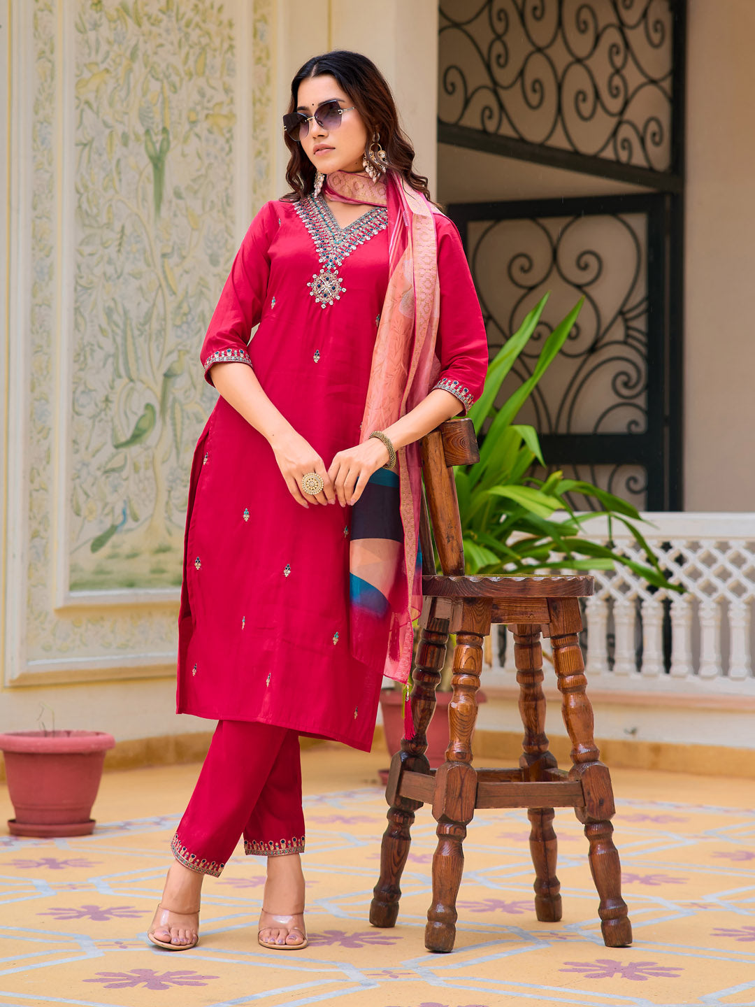 Hand Embroidered Kurta With Pant & Printed Organza Dupatta, Pink - Hiral Fashion